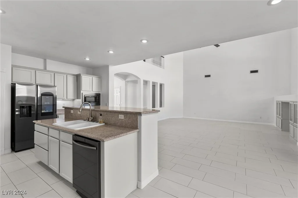 852 Bussora Rose, Henderson, NV 89015