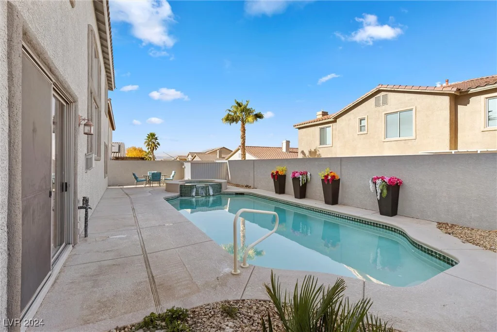 852 Bussora Rose, Henderson, NV 89015