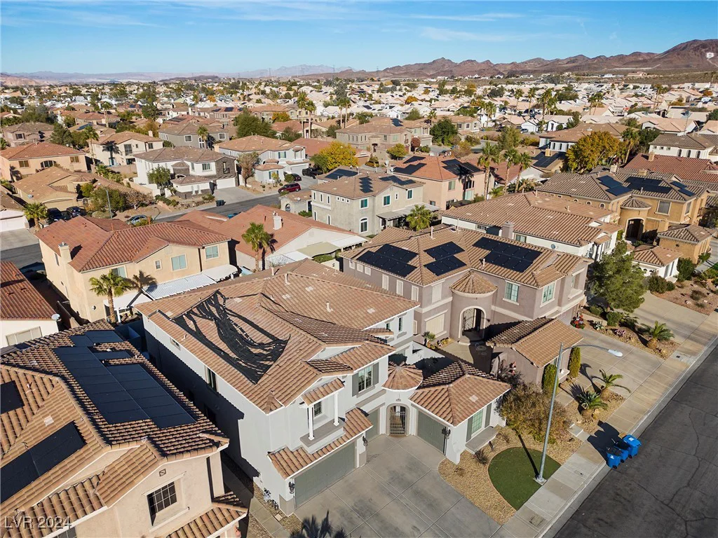 852 Bussora Rose, Henderson, NV 89015