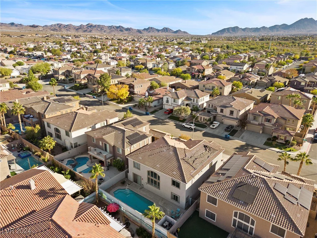852 Bussora Rose, Henderson, NV 89015
