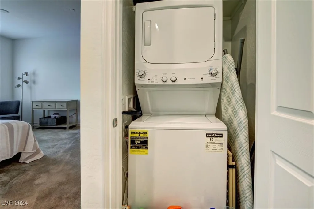 20 Barbara, Las Vegas, NV 89183