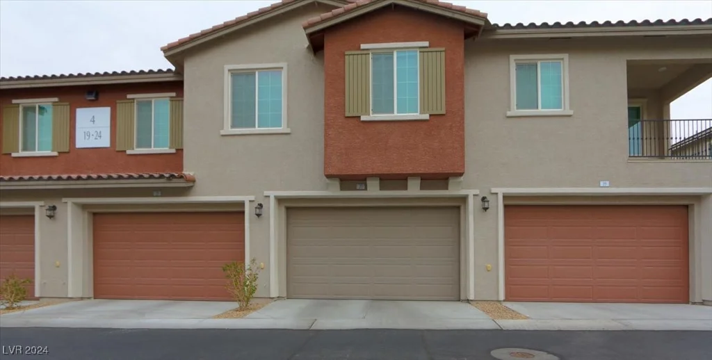 20 Barbara, Las Vegas, NV 89183