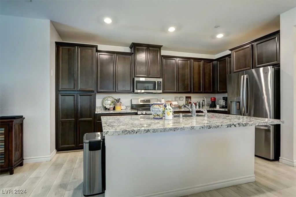 20 Barbara, Las Vegas, NV 89183