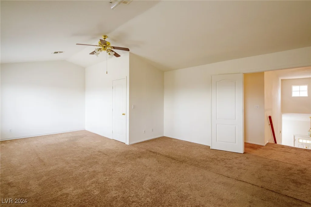 2100 Desert Peak, Las Vegas, NV 89134