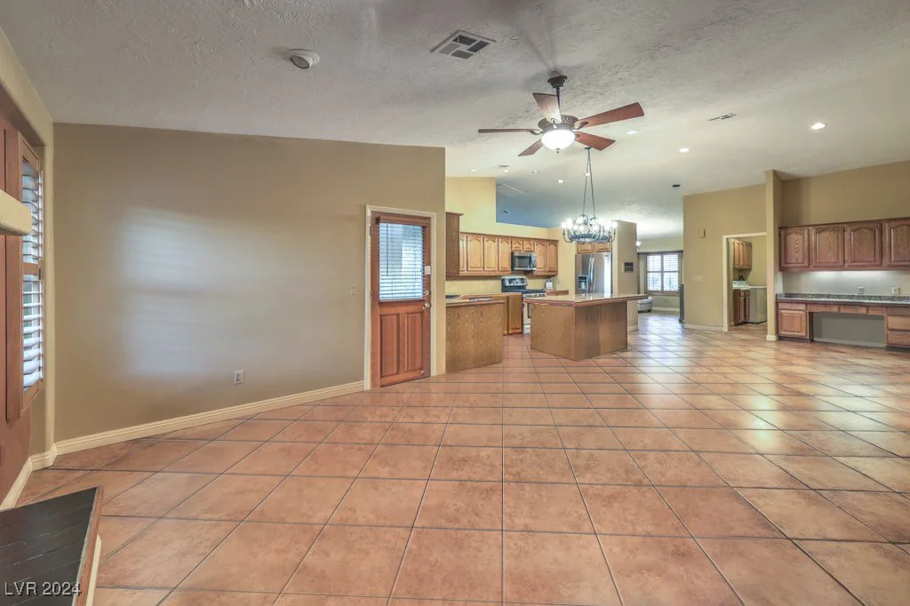1052 Hollyhock, Henderson, NV 89011