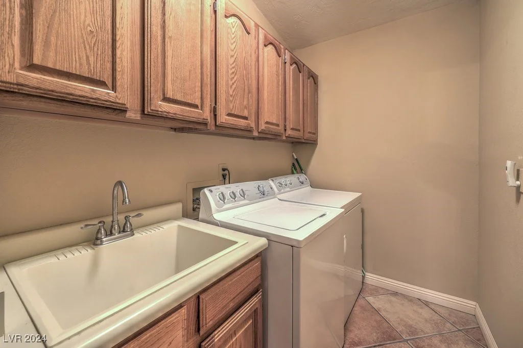 1052 Hollyhock, Henderson, NV 89011