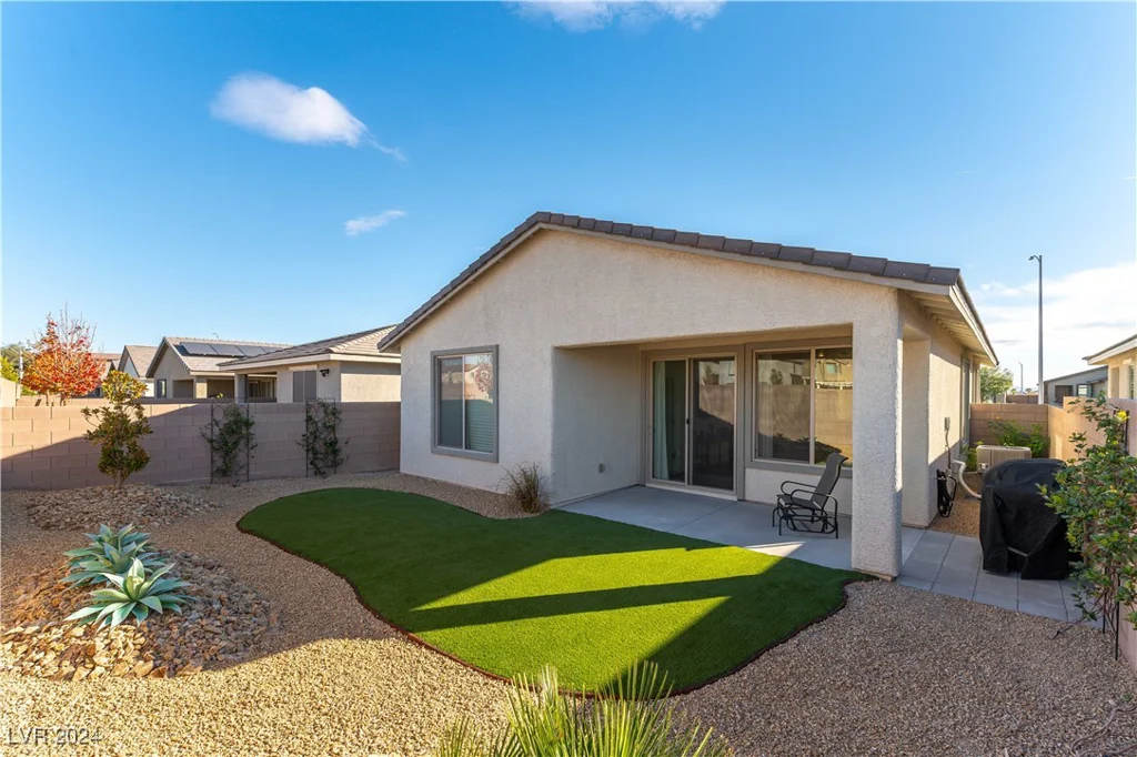 2380 Cold Canyon, North Las Vegas, NV 89086