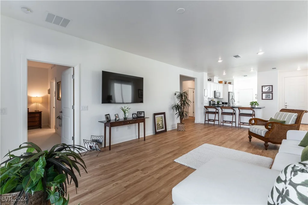 2380 Cold Canyon, North Las Vegas, NV 89086