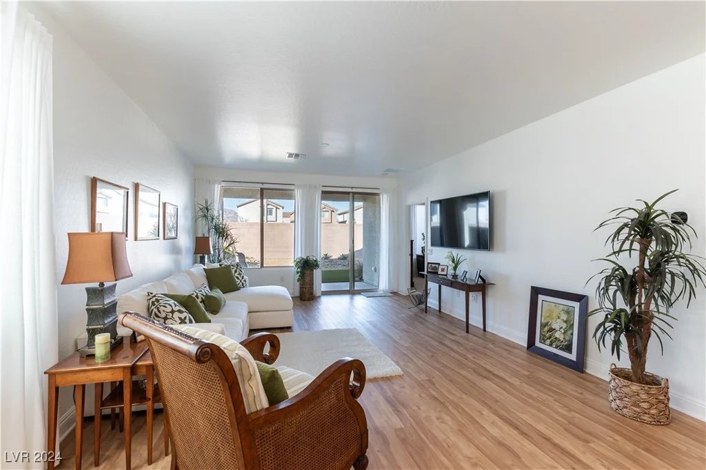 2380 Cold Canyon, North Las Vegas, NV 89086