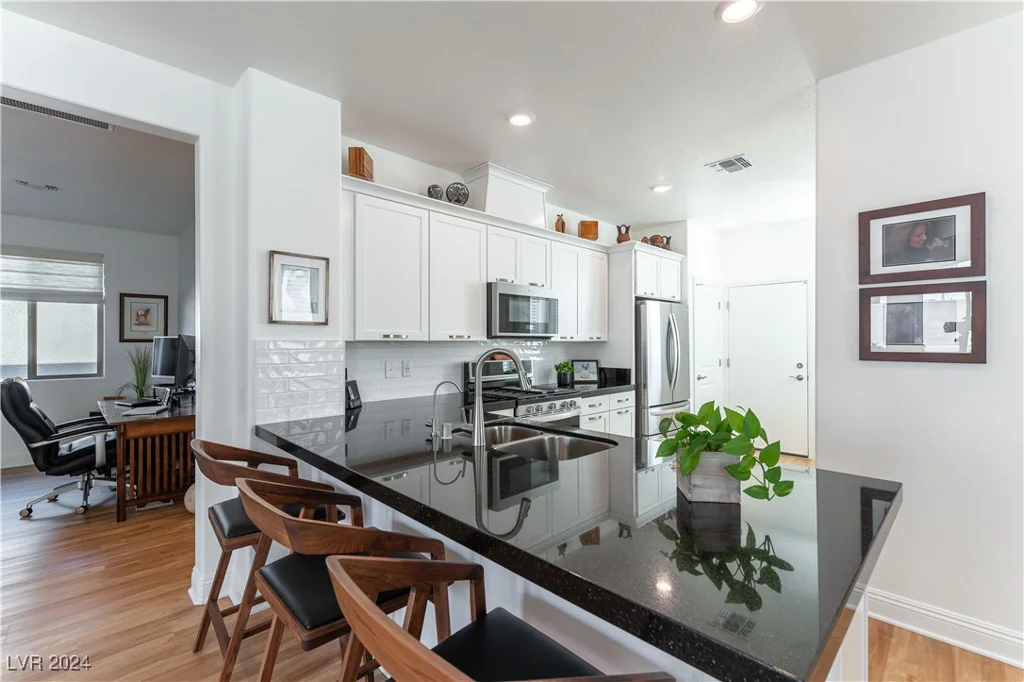 2380 Cold Canyon, North Las Vegas, NV 89086
