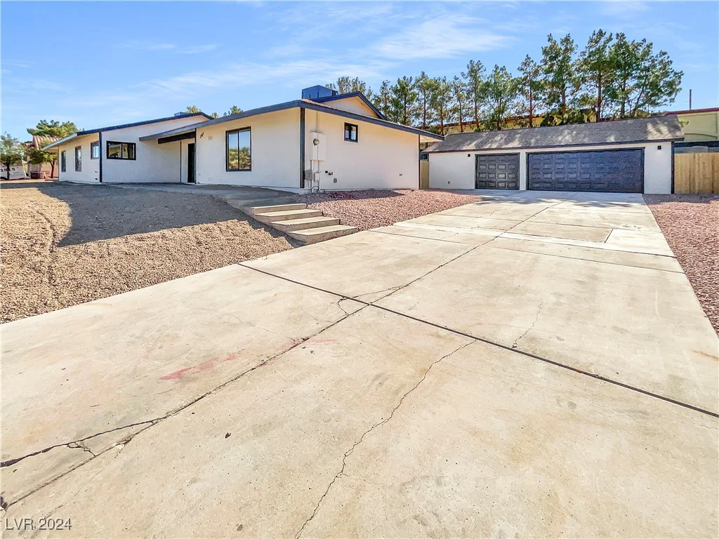 281 Chaparral, Henderson, NV 89015