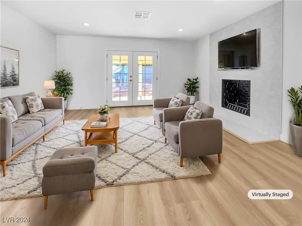 281 Chaparral, Henderson, NV 89015