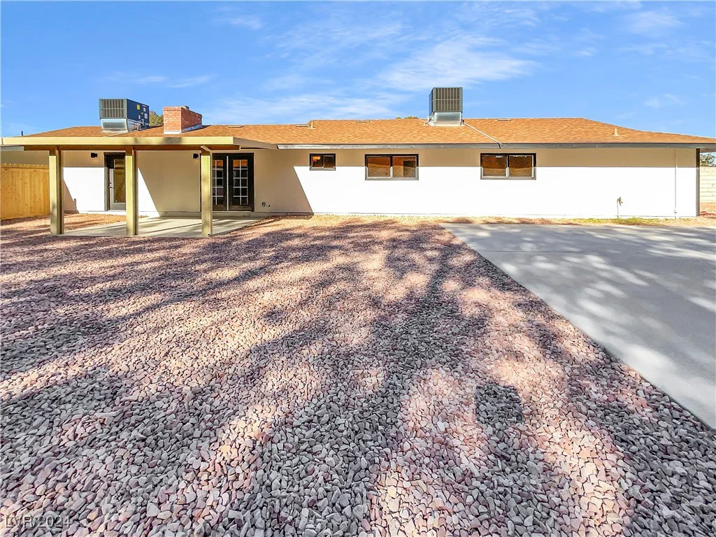 281 Chaparral, Henderson, NV 89015