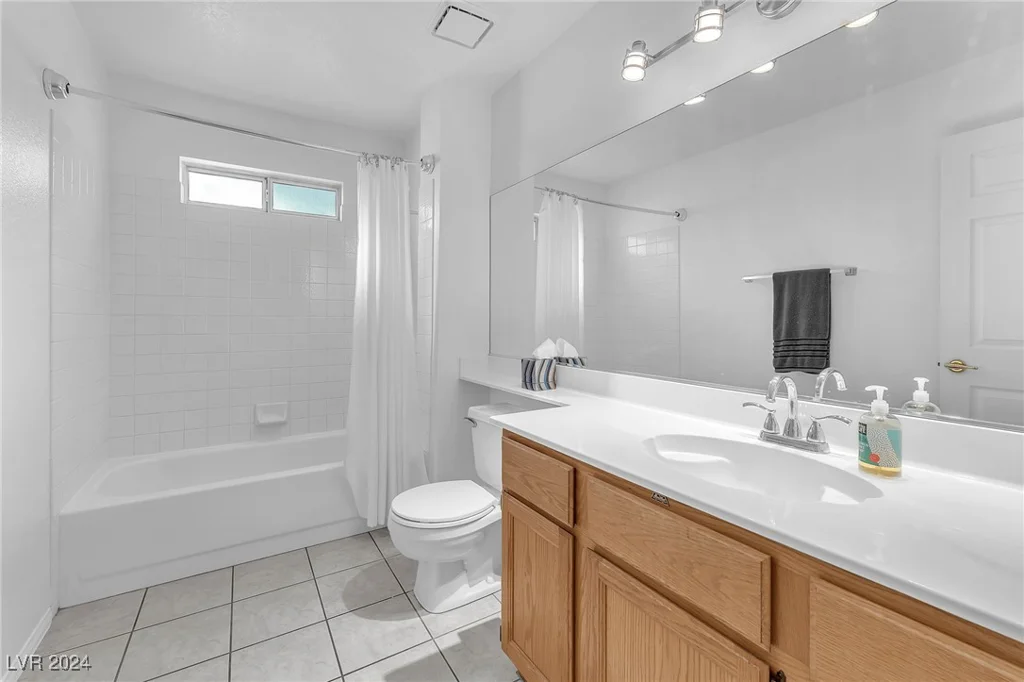 2683 Magic Moon, Las Vegas, NV 89146