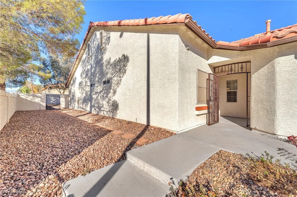 2683 Magic Moon, Las Vegas, NV 89146