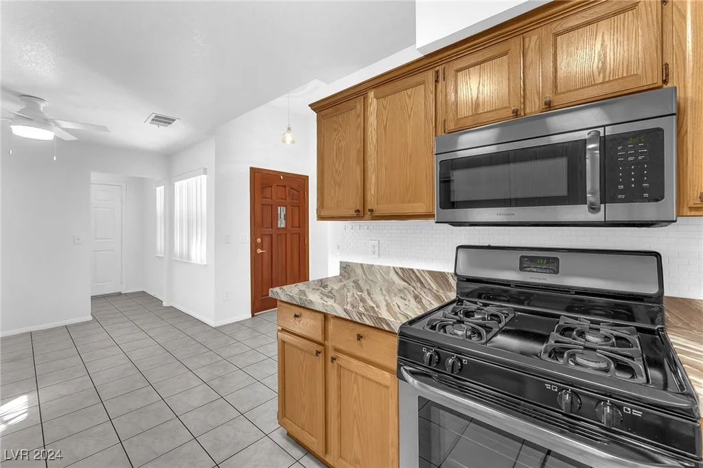 2683 Magic Moon, Las Vegas, NV 89146