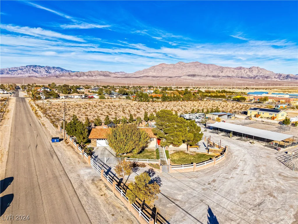 9350 Homestead, Las Vegas, NV 89143