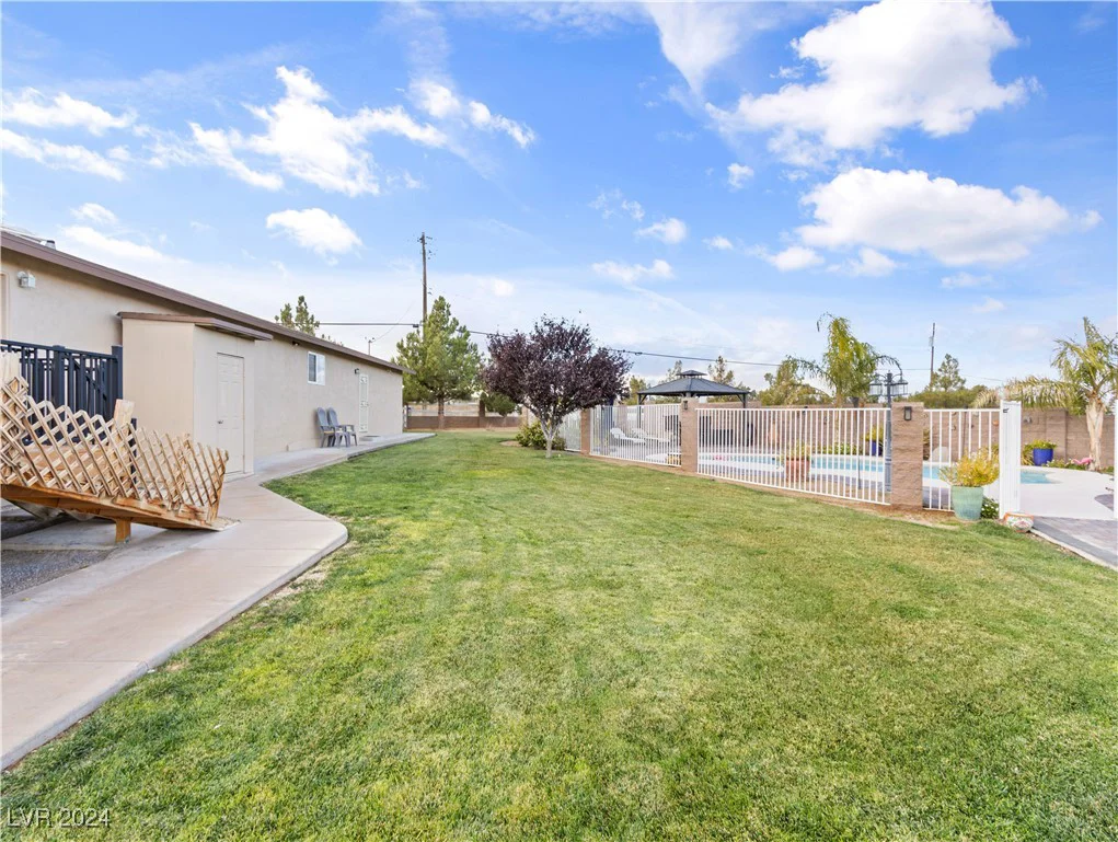 9350 Homestead, Las Vegas, NV 89143