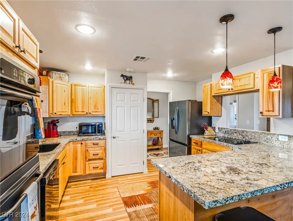9350 Homestead, Las Vegas, NV 89143
