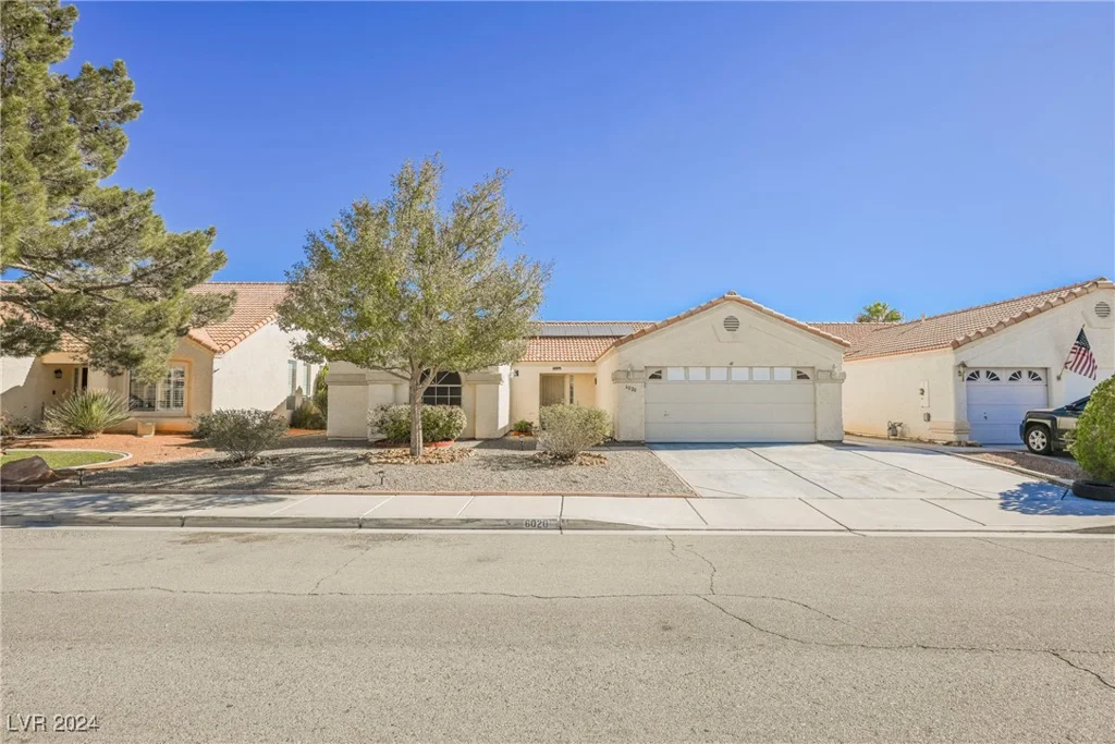 6020 Theatrical, North Las Vegas, NV 89031