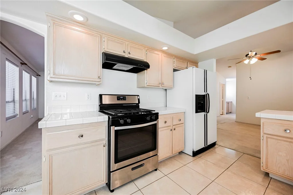 6020 Theatrical, North Las Vegas, NV 89031