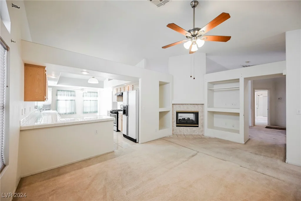 6020 Theatrical, North Las Vegas, NV 89031