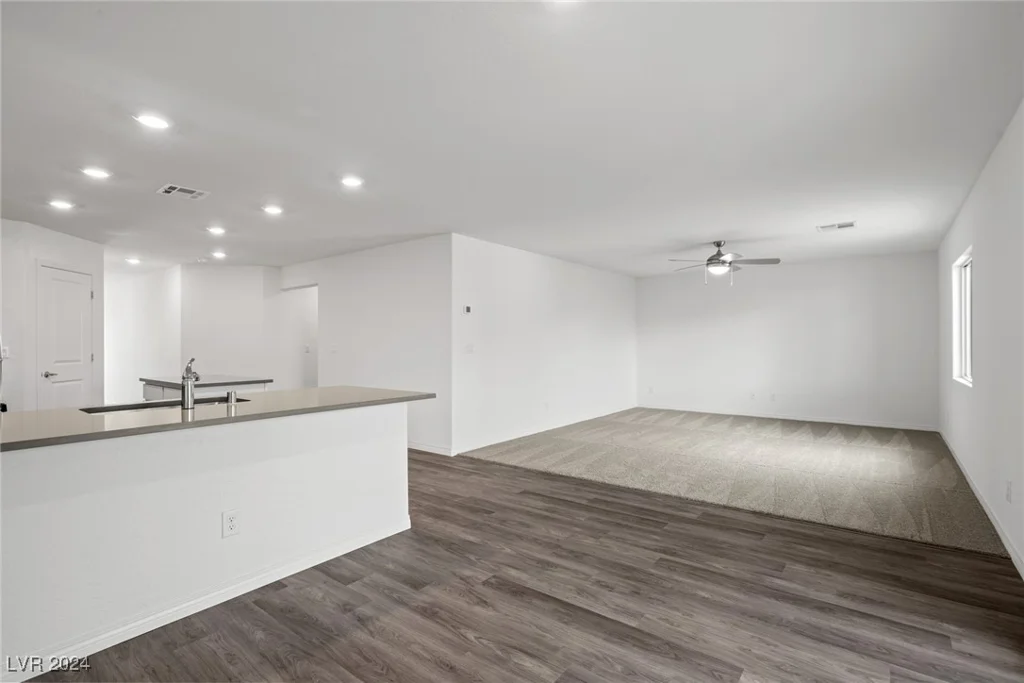 1648 Desert Path, North Las Vegas, NV 89032