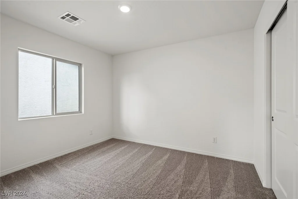 1648 Desert Path, North Las Vegas, NV 89032