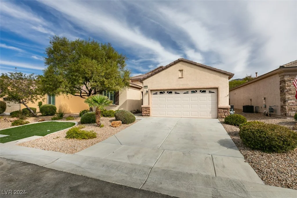 2518 Starlight Valley, Henderson, NV 89044