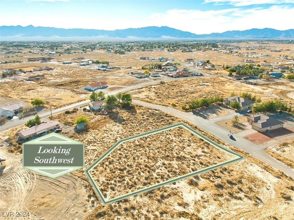 2461 Parkridge, Pahrump, NV 89048