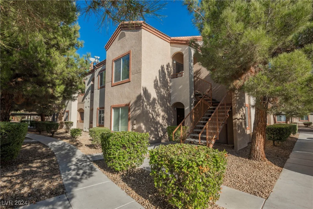 9580 Reno, Las Vegas, NV 89148