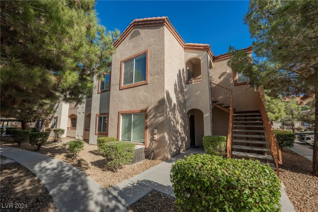 9580 Reno, Las Vegas, NV 89148