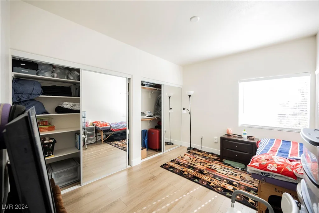 9580 Reno, Las Vegas, NV 89148