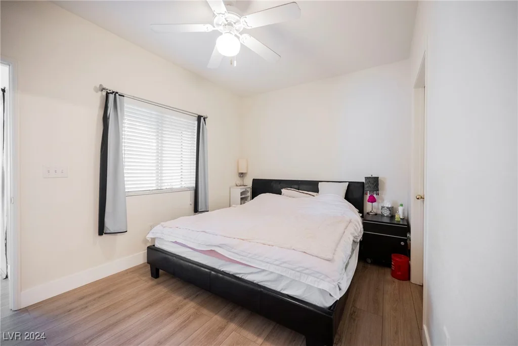 9580 Reno, Las Vegas, NV 89148