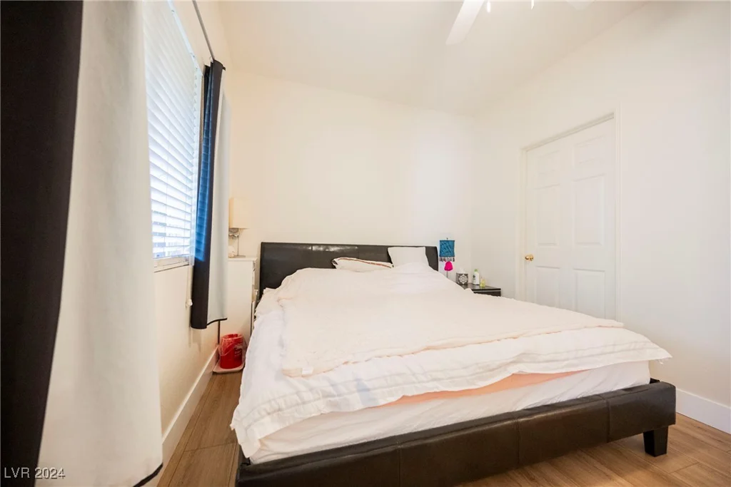 9580 Reno, Las Vegas, NV 89148