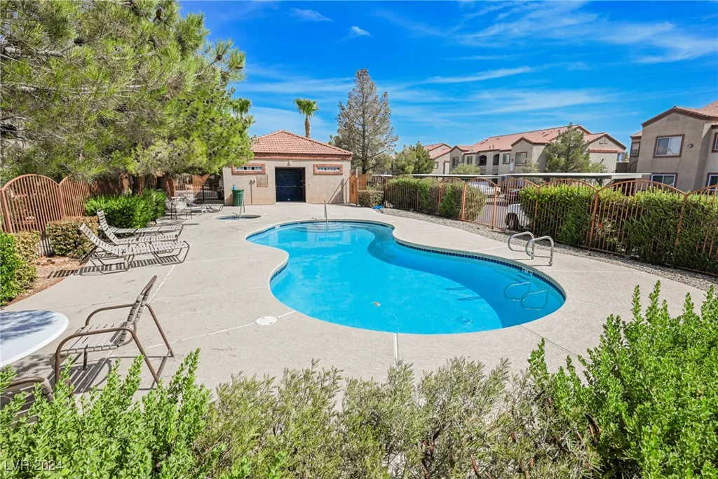 9580 Reno, Las Vegas, NV 89148