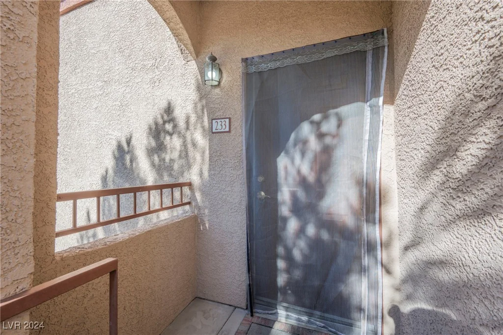 9580 Reno, Las Vegas, NV 89148