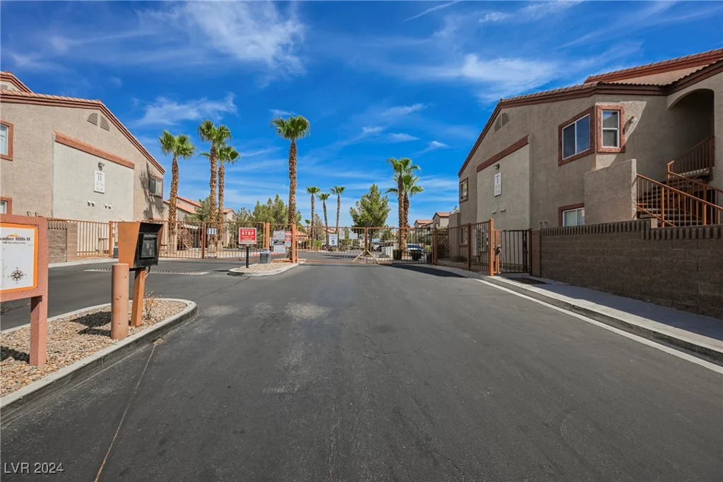9580 Reno, Las Vegas, NV 89148