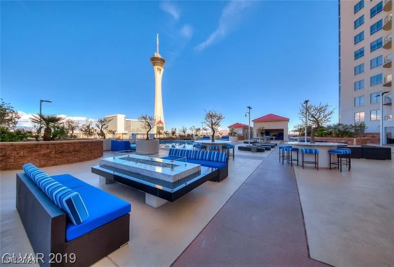 200 Sahara, Las Vegas, NV 89102