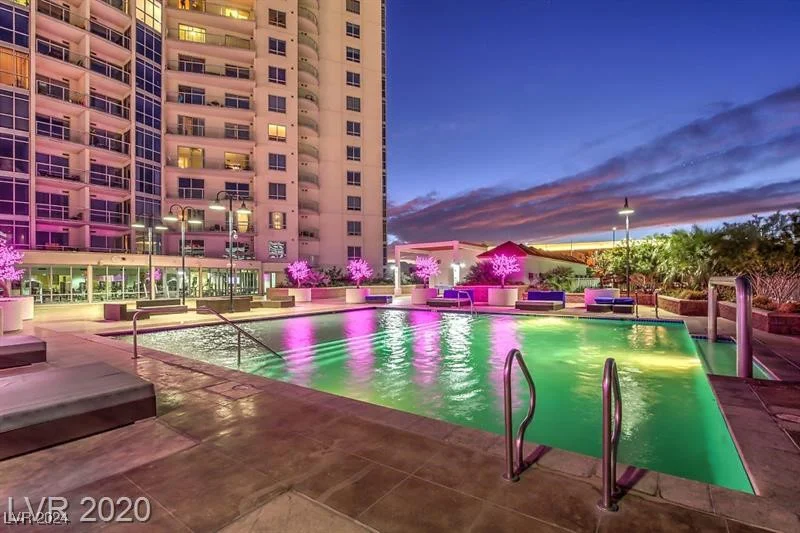 200 Sahara, Las Vegas, NV 89102