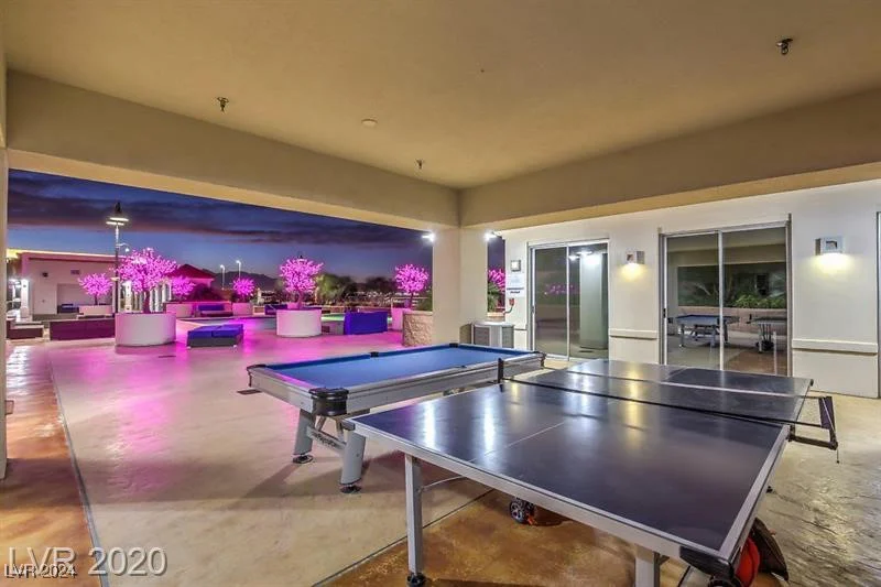 200 Sahara, Las Vegas, NV 89102