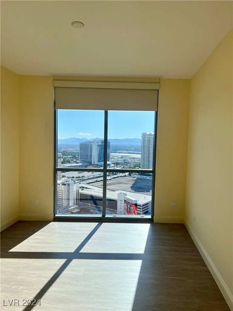 200 Sahara, Las Vegas, NV 89102