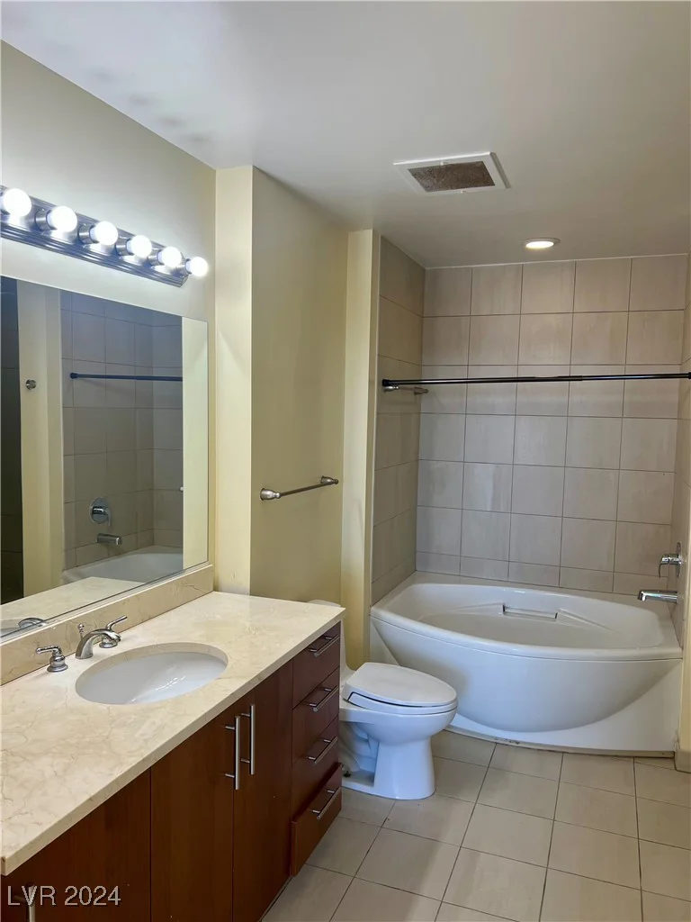 200 Sahara, Las Vegas, NV 89102