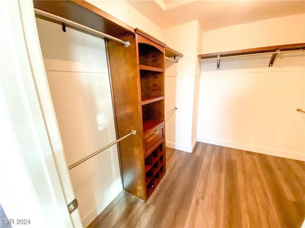 10841 Hunters Green, Las Vegas, NV 89166