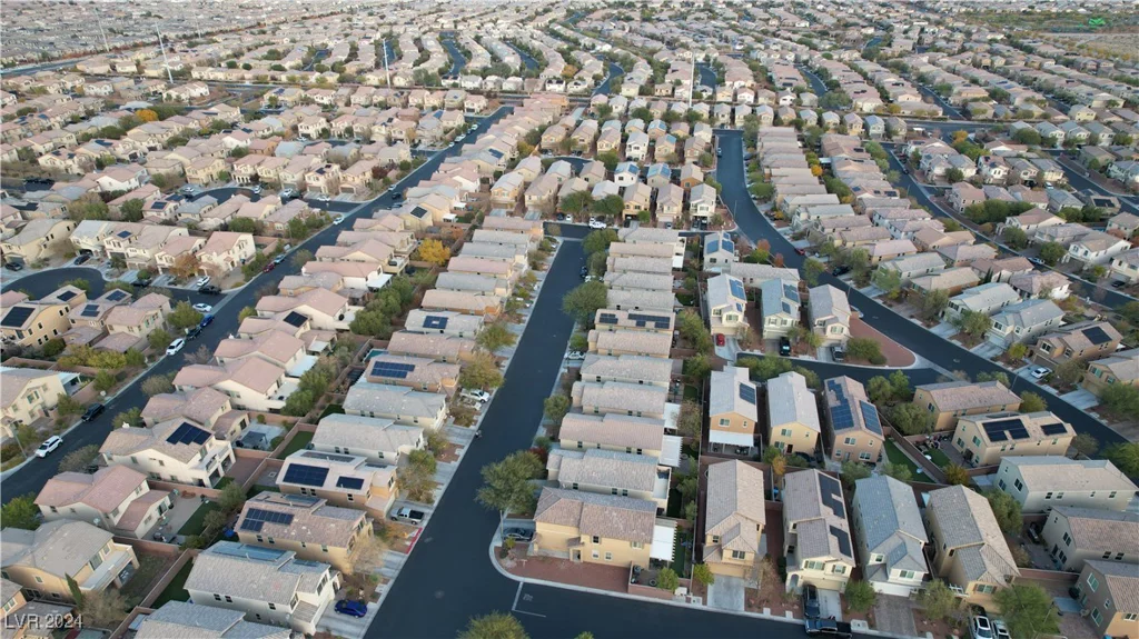 10841 Hunters Green, Las Vegas, NV 89166