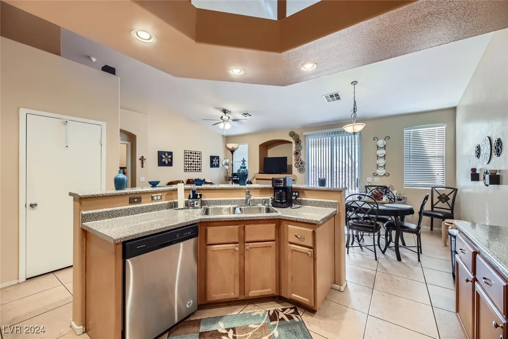 1197 Simms, Henderson, NV 89074