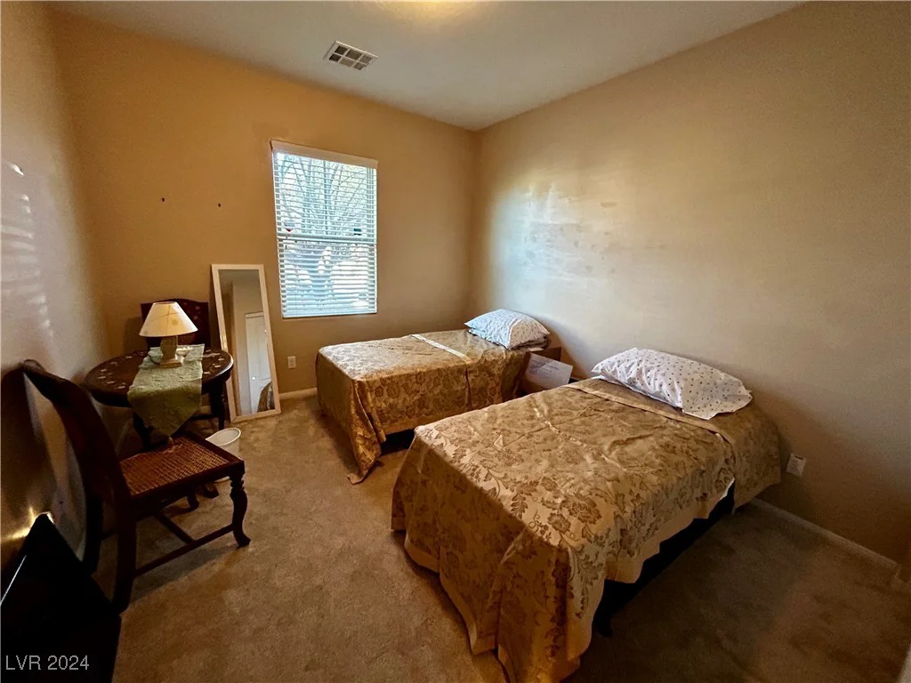 7425 Rainford, Las Vegas, NV 89148