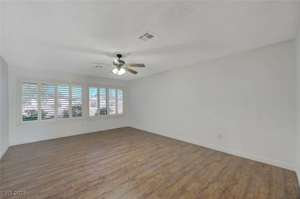 6855 Stone, Las Vegas, NV 89110