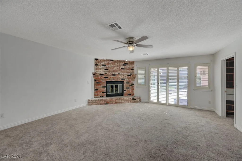 6855 Stone, Las Vegas, NV 89110