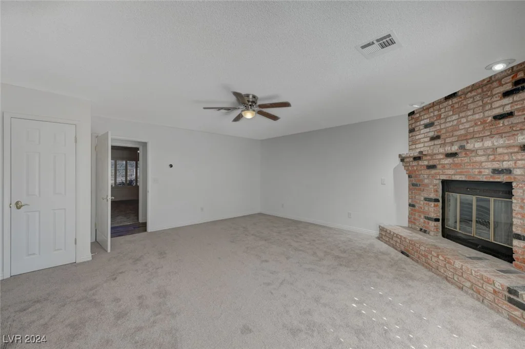 6855 Stone, Las Vegas, NV 89110